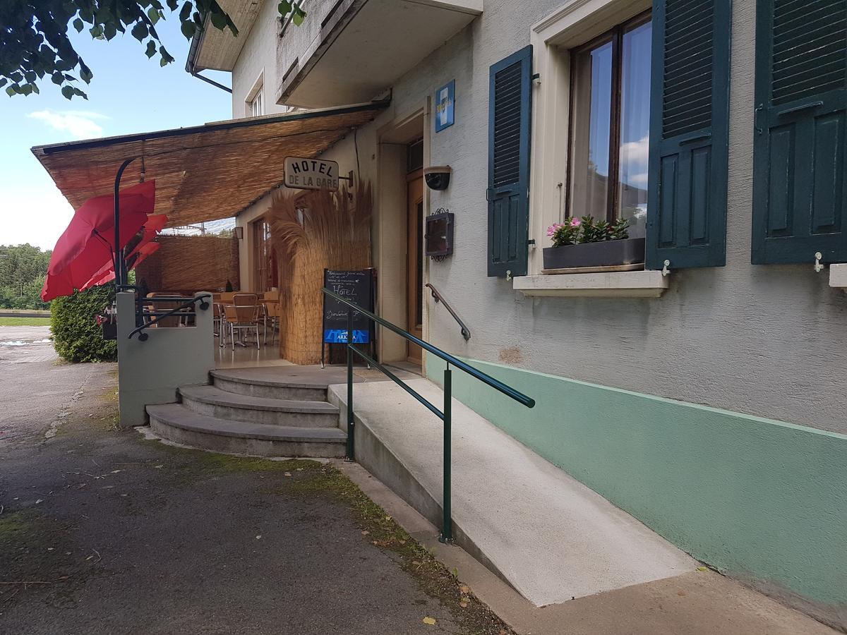 Hotel De La Gare, Vendlincourt Exterior foto